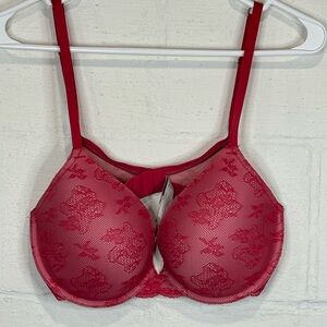 Vintage Victoria’s Secret Woman’s Y2K Silver Label Biofit Uplift Demi Red Bra